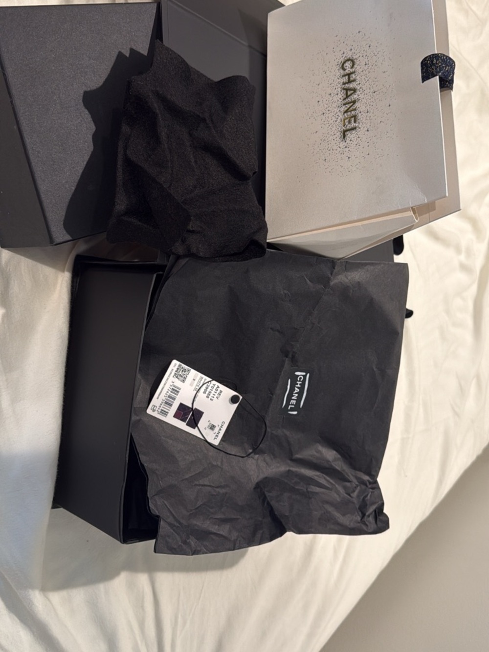 Chanel Classic Flap Medium Black Caviar leather Silver HW Authentic Iconic - Picture 10 of 14